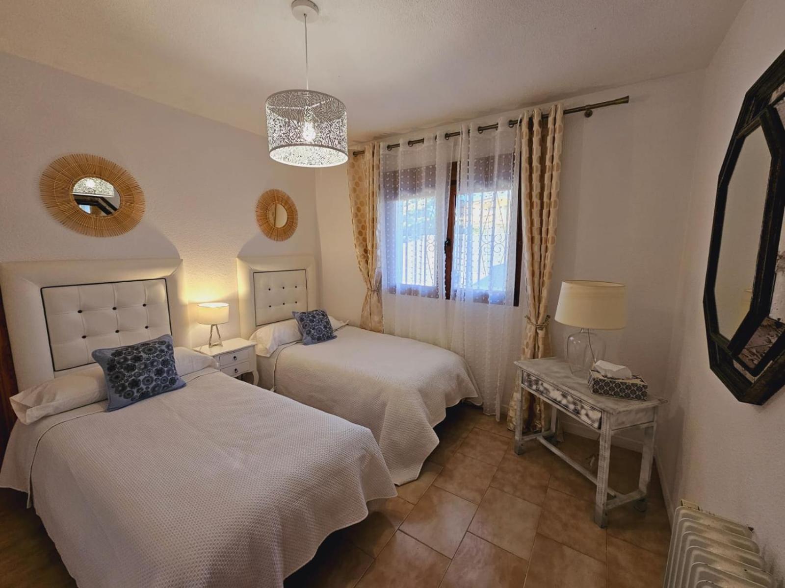 Villa Monika Alpedrete Ngoại thất bức ảnh