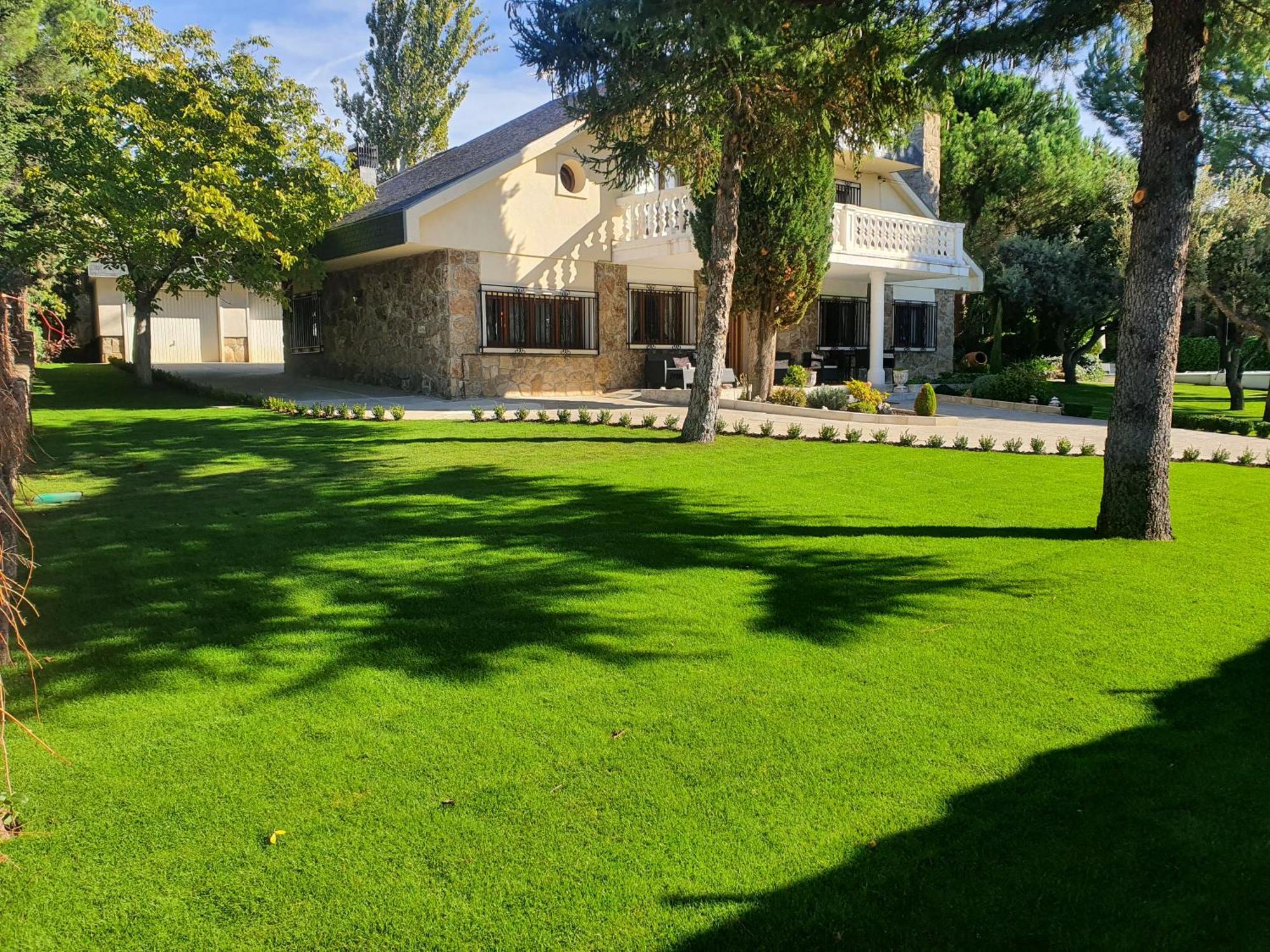 Villa Monika Alpedrete Ngoại thất bức ảnh